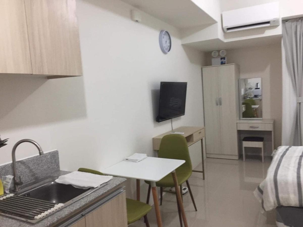 Inspiria Aparthotel Davao Bagian luar foto