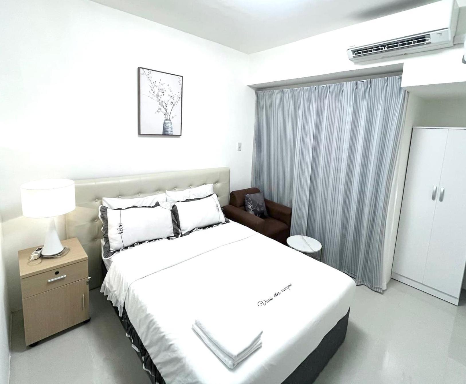 Inspiria Aparthotel Davao Bagian luar foto